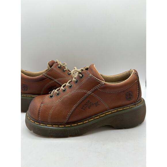 RARE DAISY Dr. Martens Chunky Platform Brown
Leather 12283 Oxford Boot WMS Sz 8 - Picture 2 of 13